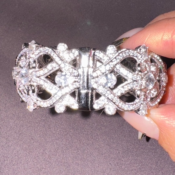 Nadri statement cuff bracelet embellished with crystals. - Picture 4 of 5